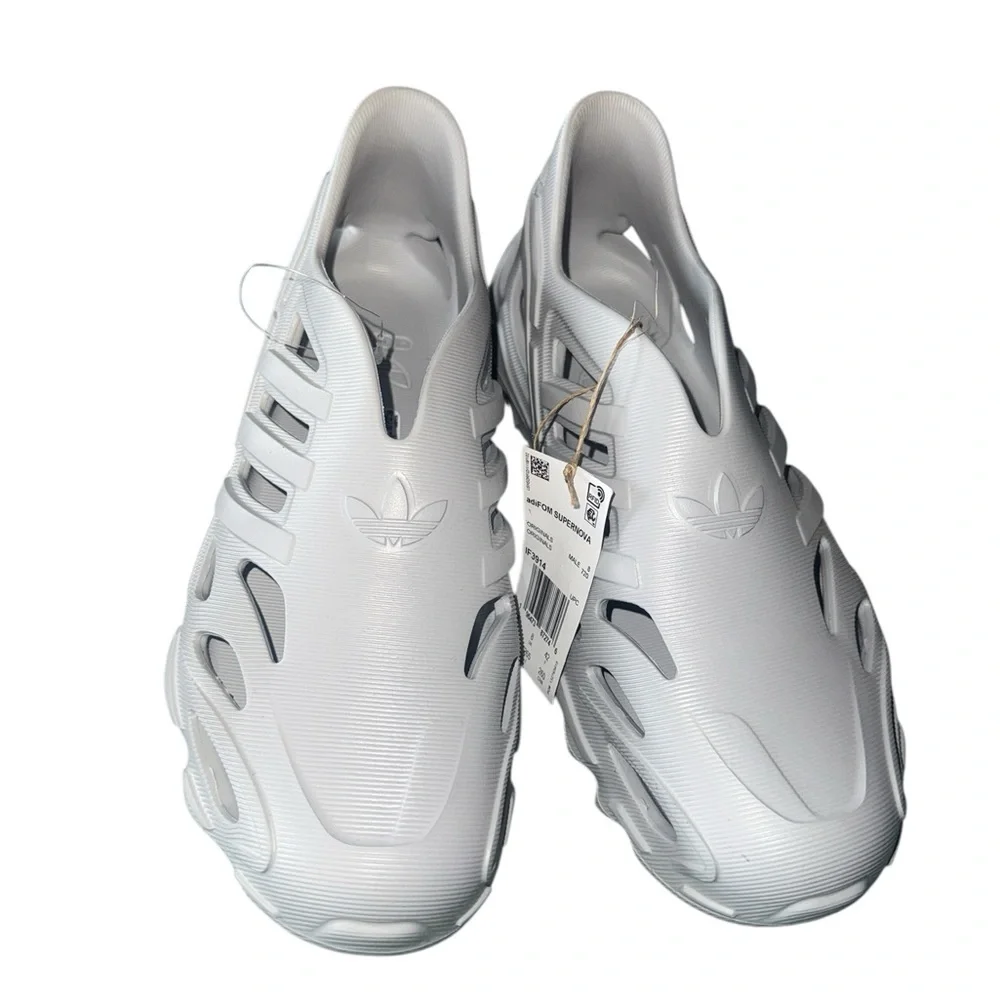 NWT Adidas Originals adiFOM SUPERNOVA (GRETWO/GRETWO/GRETWO) Men's Shoes IF3914